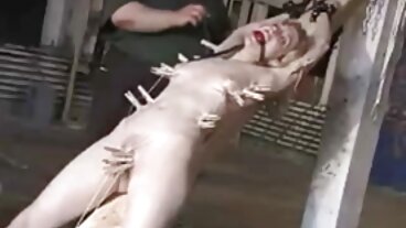 تدعو زوجة الأحلام أحمر الشعر لممارسة الجنس مع سكسي سحودي بعل