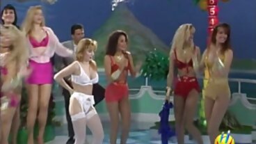 BANGBROS: طويل جدًا لتناسب مؤخرة Lilly Hall's على PornHD سكسي بنات سعودية