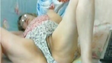صُنعت مواد سكايلر الطبيعية الضخمة سكسي سحودي لممارسة اليوجا الساخنة!