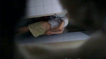 BRAZZERS: سخيف الخادمة الجديدة إيزيس الحب على PornHD سكسي سعودية