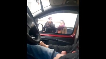 Brazzers: سخيف سكسي سعودي مخفي كل من رفقاء الغرف طوكيو لين وكيندال كايدن على PornHD