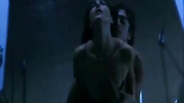 Mofos: بدأت Laney Gray في العمل سكسي اسعودي في ساحة انتظار السيارات على PornHD